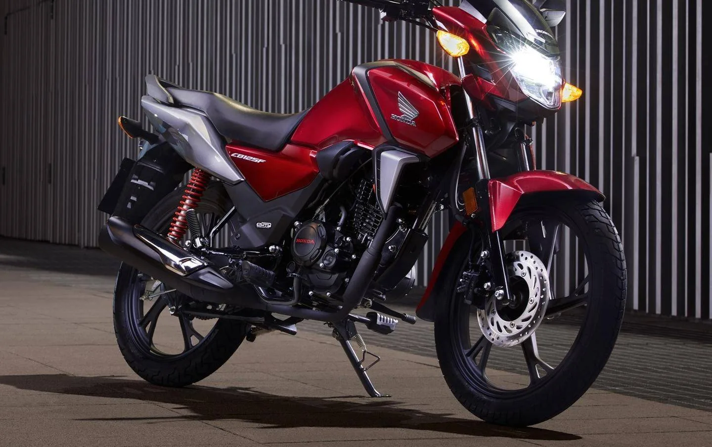 CB125F MN - Image 2